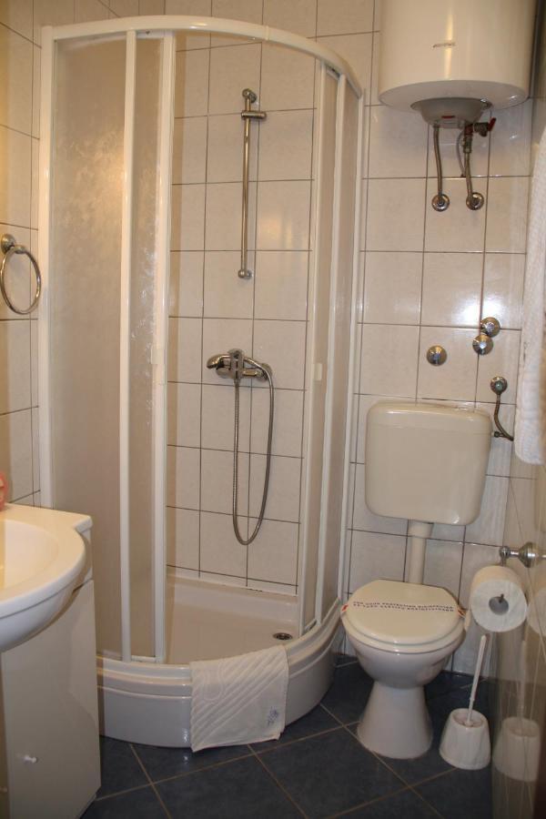 Ferienwohnung Vila Filipasic Vir Exterior foto