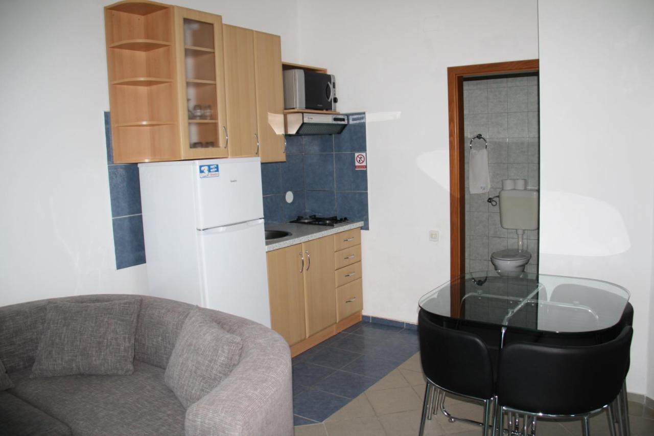 Ferienwohnung Vila Filipasic Vir Exterior foto
