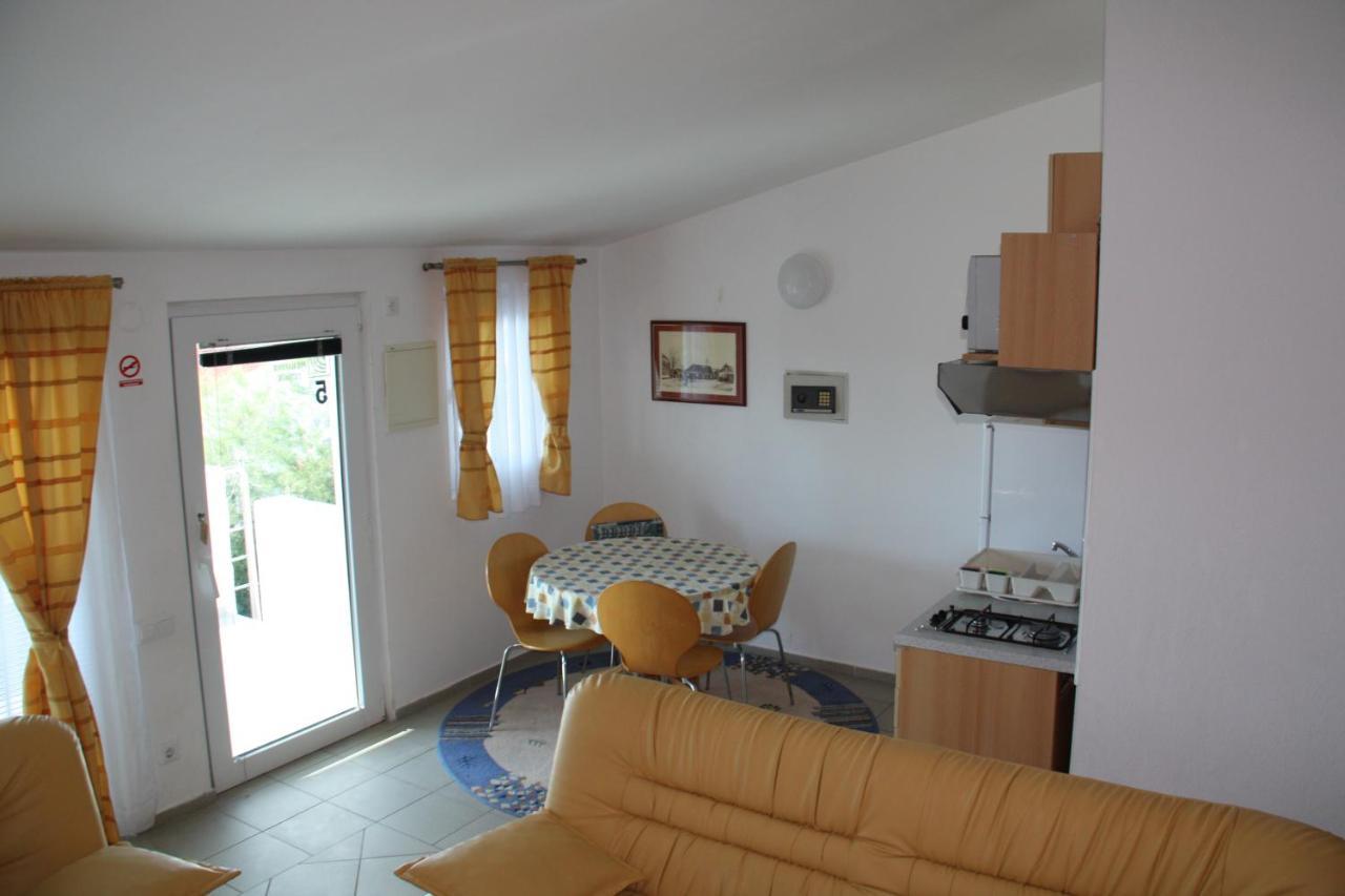 Ferienwohnung Vila Filipasic Vir Exterior foto